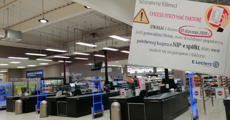 "Fakturka czy paragon?". Słyszymy to na stacjach, teraz usłyszymy i w supermarkecie