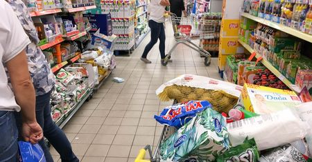 Zakupy jak serial. Polacy żyją od promocji do promocji