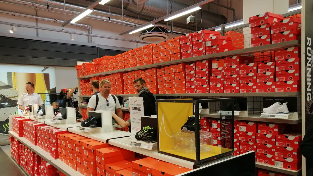 Najwięcej Polaków chce, by powróciły otwarte sklepy w każdą niedzielę