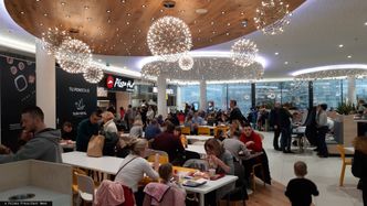 Spowolnienie gospodarcze może być łagodniejsze. Ekonomiści widzą siłę w konsumpcji