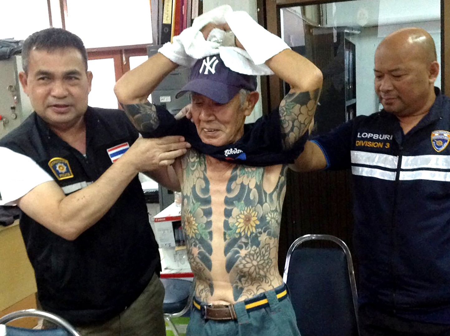 Dopadli ukrywającego się bossa yakuzy. Zdradziło go wiralowe zdjęcie tatuaży