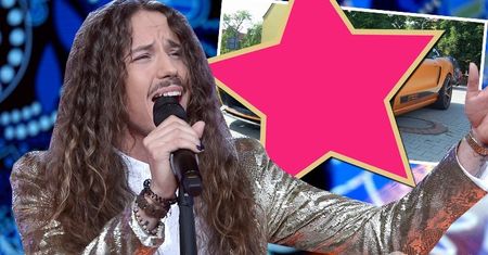 Michał Szpak jeździ luksusowym samochodem