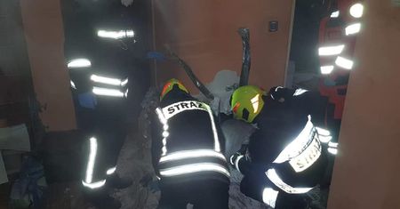 Wielkopolska. Dramat w toalecie. Mężczyzna 2 dni czekał na pomoc