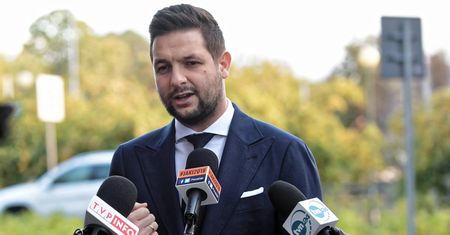 Niewygodna publikacja dla Rafała Trzaskowskiego. Patryk Jaki dolewa oliwy do ognia