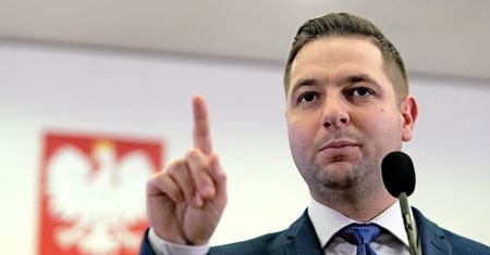 "Kompromitacja" posłanki PO. Chciała dopiec Jakiemu, sama na siebie ukręciła bat