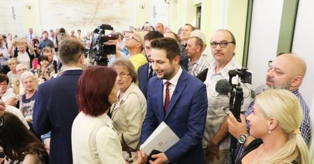 Jaki prezentuje szeroki program dla warszawskich seniorów. Wśród propozycji europejskie nowinki