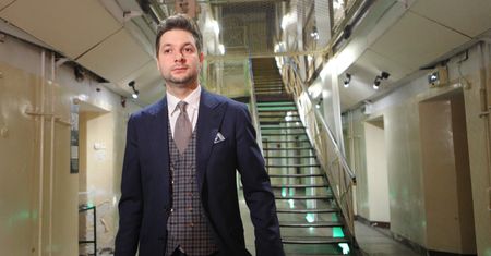 Sukces Patryka Jakiego. "Obroniłem doktorat"