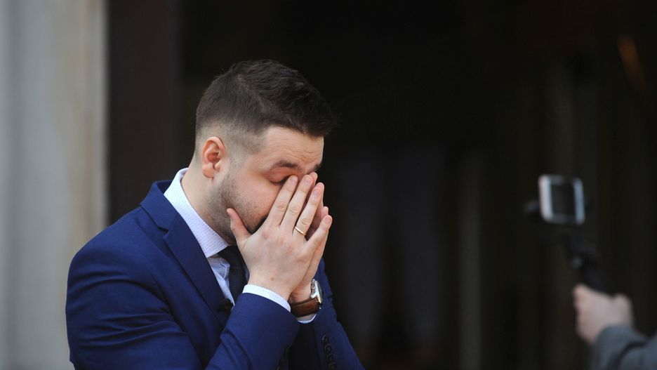 Patryk Jaki zdaje się nie rozumieć, że powinien przeprosić bezpośrednio Tuska i Schetynę