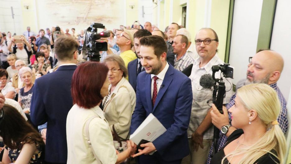 Patryk Jaki przedstawił propozycje dla warszawskich seniorów