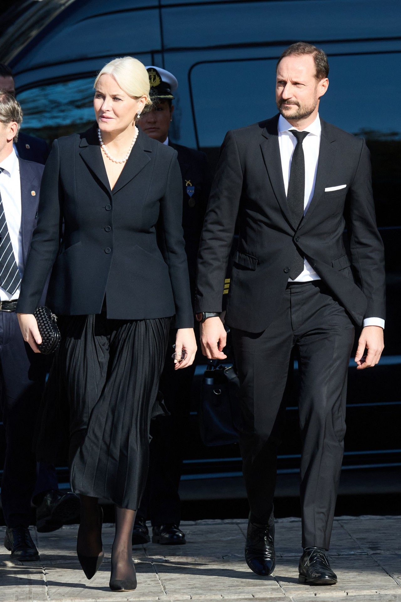Mette-Marit i Haakon na pogrzebie Constantina
