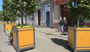 Kraków narobił sobie problemów. Przez donice na Kazimierzu