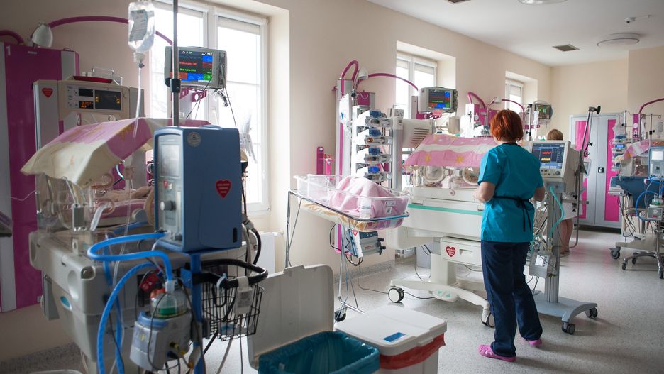 Oddział neonatologii w szpitalu uniwersyteckim w Krakowie