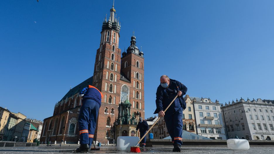 Dezynfekowanie ulic zdaniem naukowców nie ma większego sensu