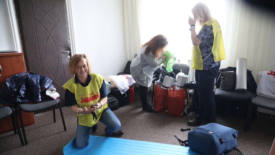 Strajk nauczycieli 2019 - pedagodzy okupują kuratorium oświaty w Krakowie, a MEN zmienia skład komisji egzaminacyjnych.