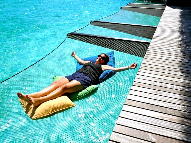 Napinanie i rozluźnianie mięśni pomaga w osiągnięciu relaksu