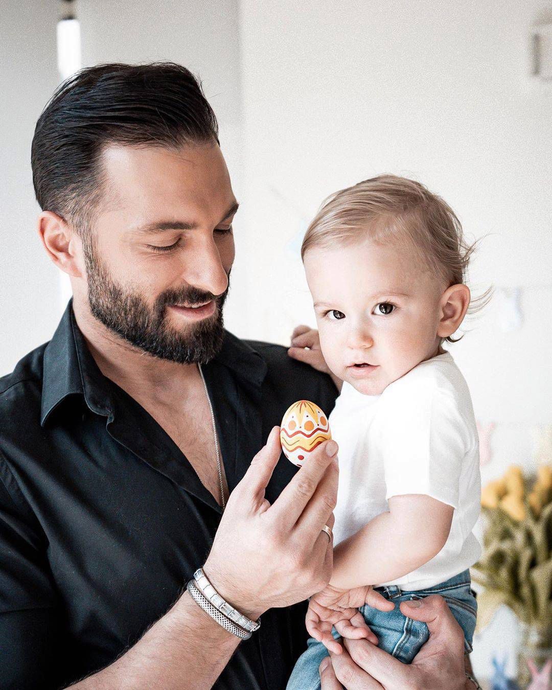 Rafał Maślak z synem Maksymilianem