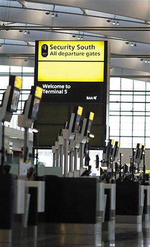 Na Heathrow chcą pobierać odciski palców od pasażerów