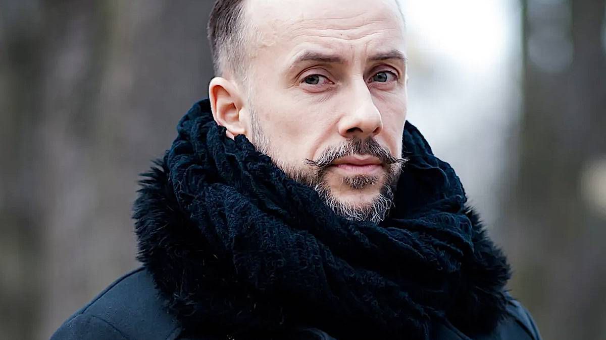 Nergal pokazał wstrząsające zdjęcia z czasów chemioterapii. Był o krok od śmierci. Tak wyglądał gdy walczył białaczką: "Tak, to ja"