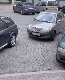 Dziwne parkowanie