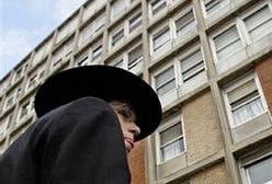 Szaron zaczyna samodzielnie oddychać