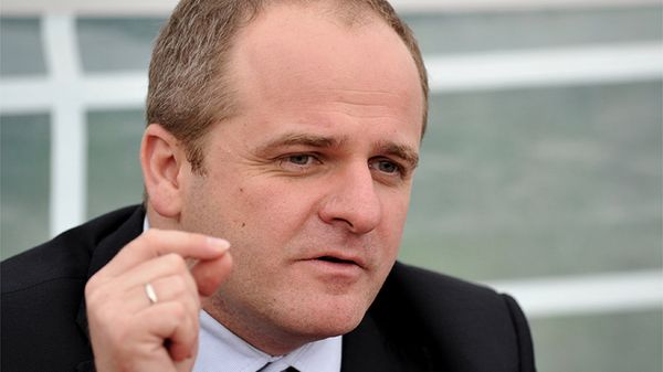 - Skutek głosowań jest taki, że Wielka Brytania wyjdzie albo nie wyjdzie z Unii Europejskiej. Każdy scenariusz jest wciąż możliwy – komentuje Paweł Kowal. 