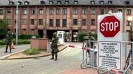 Wzmocnione posterunki przed bazą USA w Heidelbergu