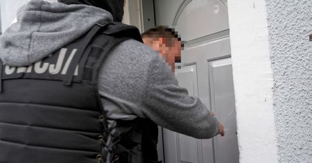 Szczecinek. Łukasz K. przyznał się do gwałtu na 13-miesięcznej dziewczynce. "Nagły impuls"