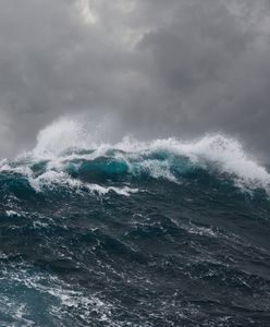 Sztorm nad Morzem Bałtyckim. Możliwa cofka i ogromne fale