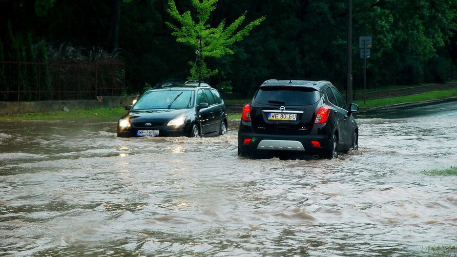 Masz podniesionego SUV-a albo crossovera? I tak nie jesteś bezpieczny