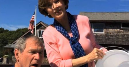 George W. Bush robi splasha!