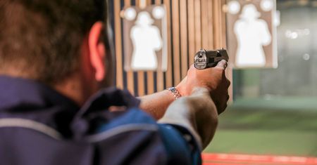 Zarzuty dla pijanego policjanta, który strzelał w Łodzi