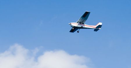 Samolot pilotowany przez ucznia. Zobacz niezwykłe, awaryjne lądowanie w Australii [WIDEO]