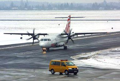Polska nie chce rozwijać regionalnych połączeń lotniczych?
