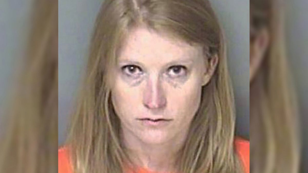 Nauczycielka z Karoliny Północnej przez kilka miesięcy sypiała ze swoim uczniem.