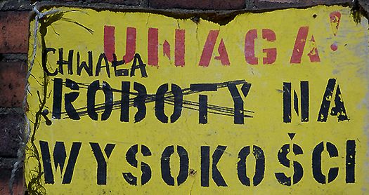 Absurdy w obiektywach