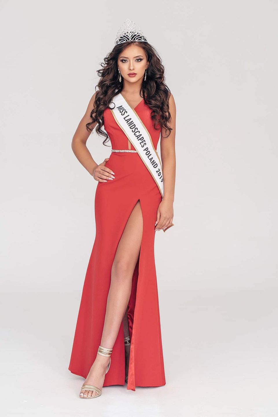 Roksana Oraniec leci do Chin na konkurs piękności Miss Landscapes International 2019.