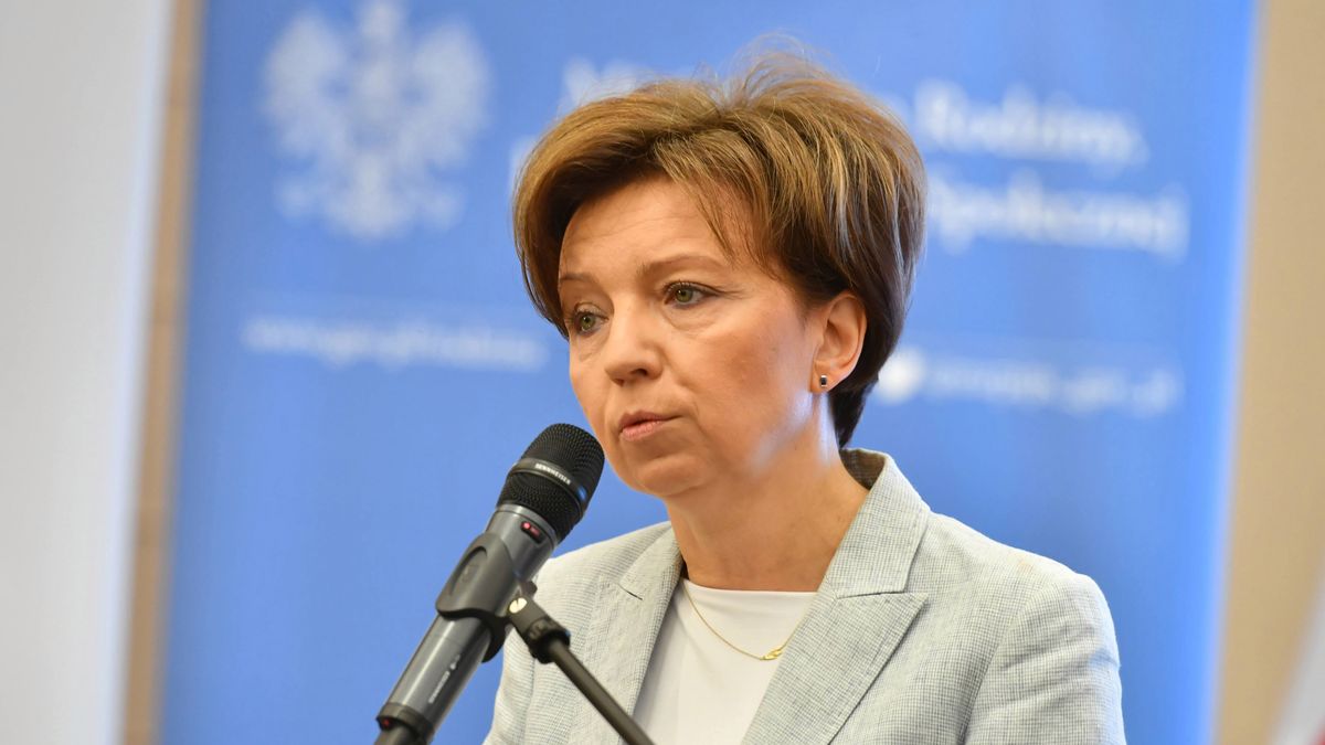 Marlena Maląg przez lata była nauczycielką i samorządowcem.