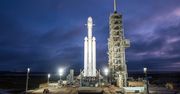 NA ŻYWO! Testowy lot największej obecnie rakiety kosmicznej Falcon Heavy
