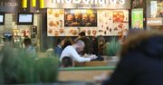 Koronawirus w Polsce. McDonald's zamknięty. Pracował w nim syn ciężko chorej kobiety