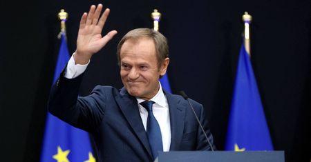 Witwicki: Ani lewica, ani prawica. Polityczne centrum też umiera [Opinia]