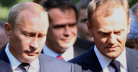 "Atak rusofobii". Tusk skrytykowany za wypowiedź o Związku Radzieckim