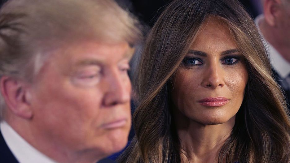 Melania Trump nie odwzajemniła uścisku męża