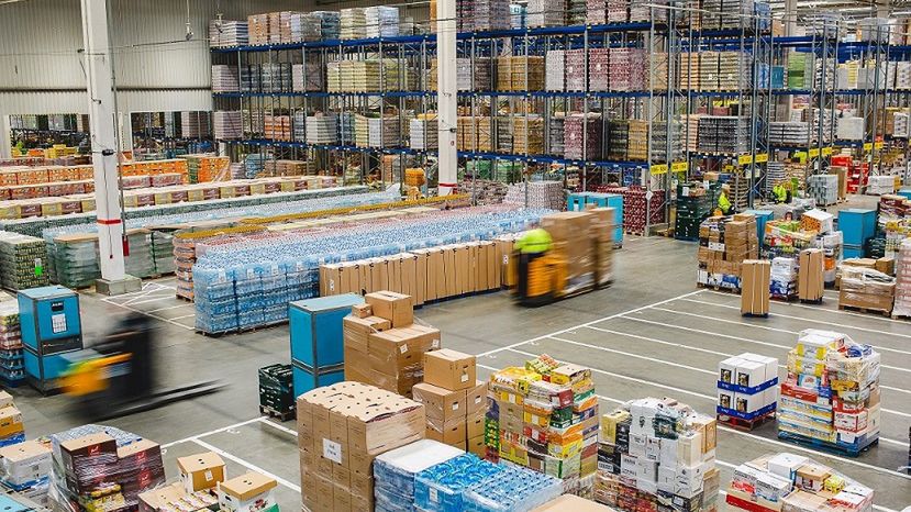 ALDI nagradza pracowników za pracę w czasie epidemii.