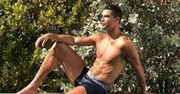 Cristiano Ronaldo zafundował sobie romantyczną sesję w samych slipach! Takich gorących zdjęć nie mają nawet słynni modele!