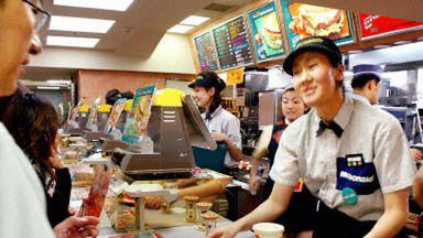 Hot-dogów z amerykańskiej wołowiny nie będzie