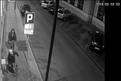 Policja poszukuje wandali, którzy zniszczyli samochody. Opublikowano nagranie