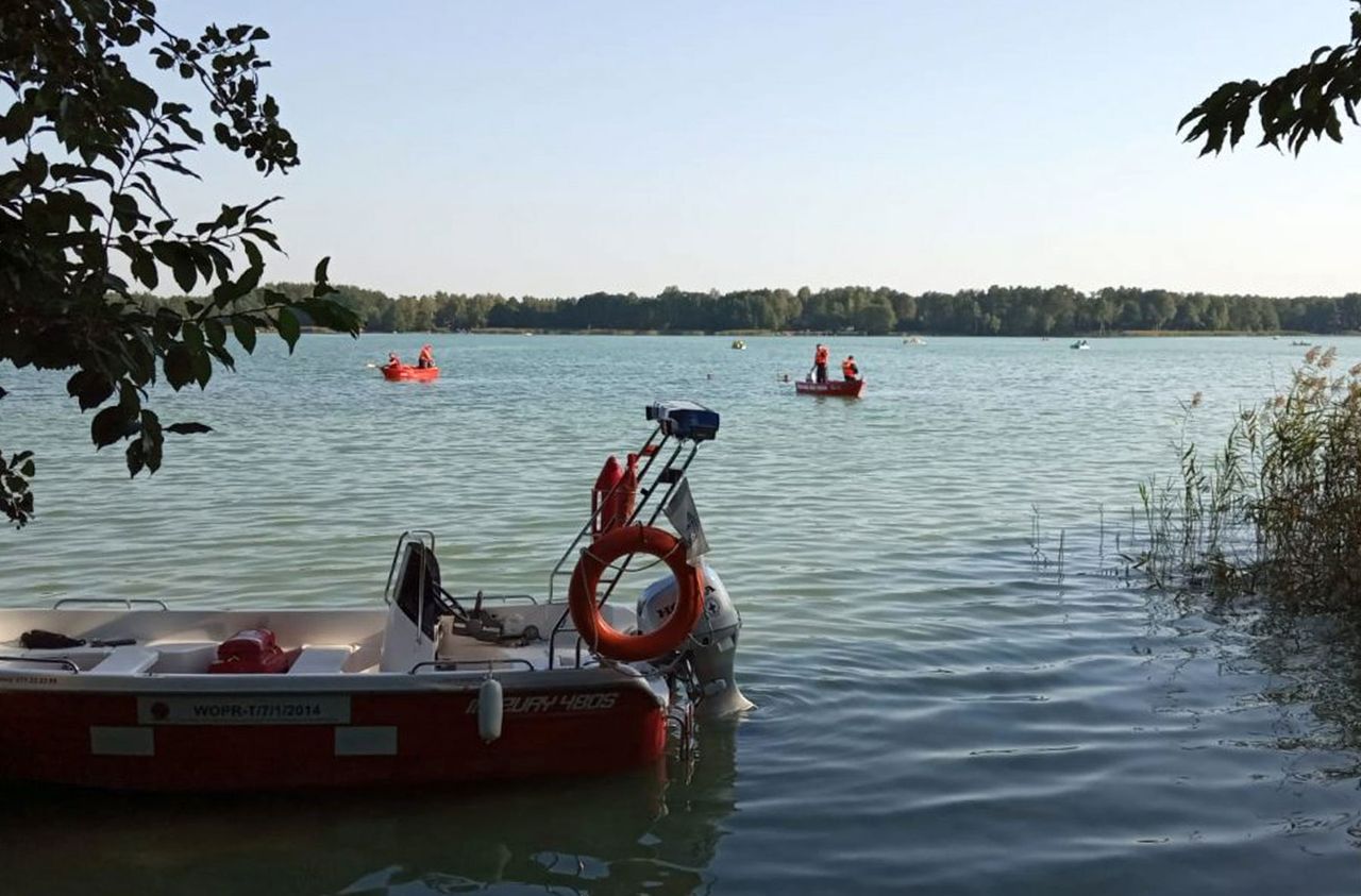 Okuninka. Tragiczny finał poszukiwań. Ciało 30-latka w jeziorze Białym