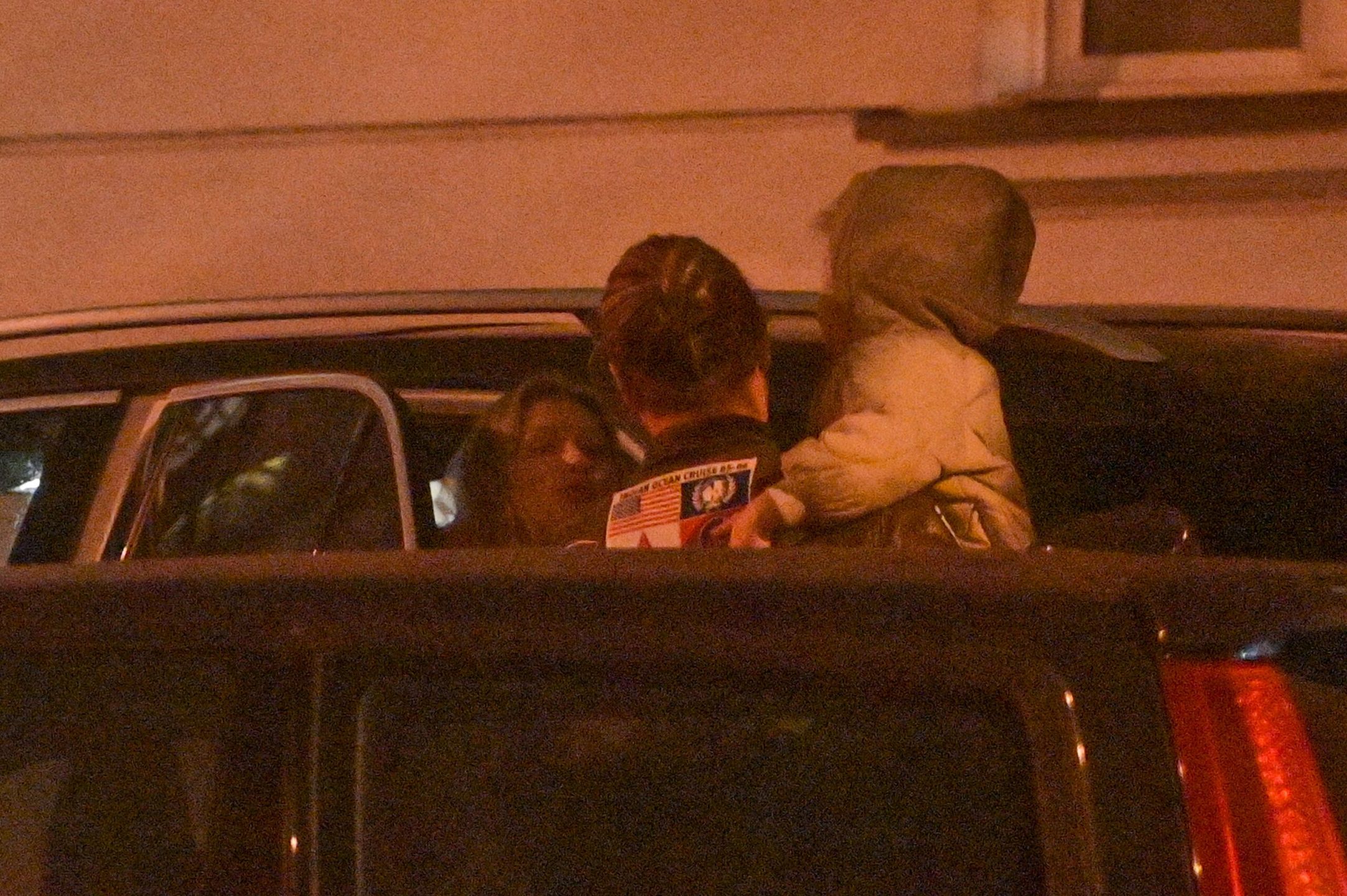 Kasia Warnke i Piotr Stramowski z dzieckiem - zdjęcia paparazzi