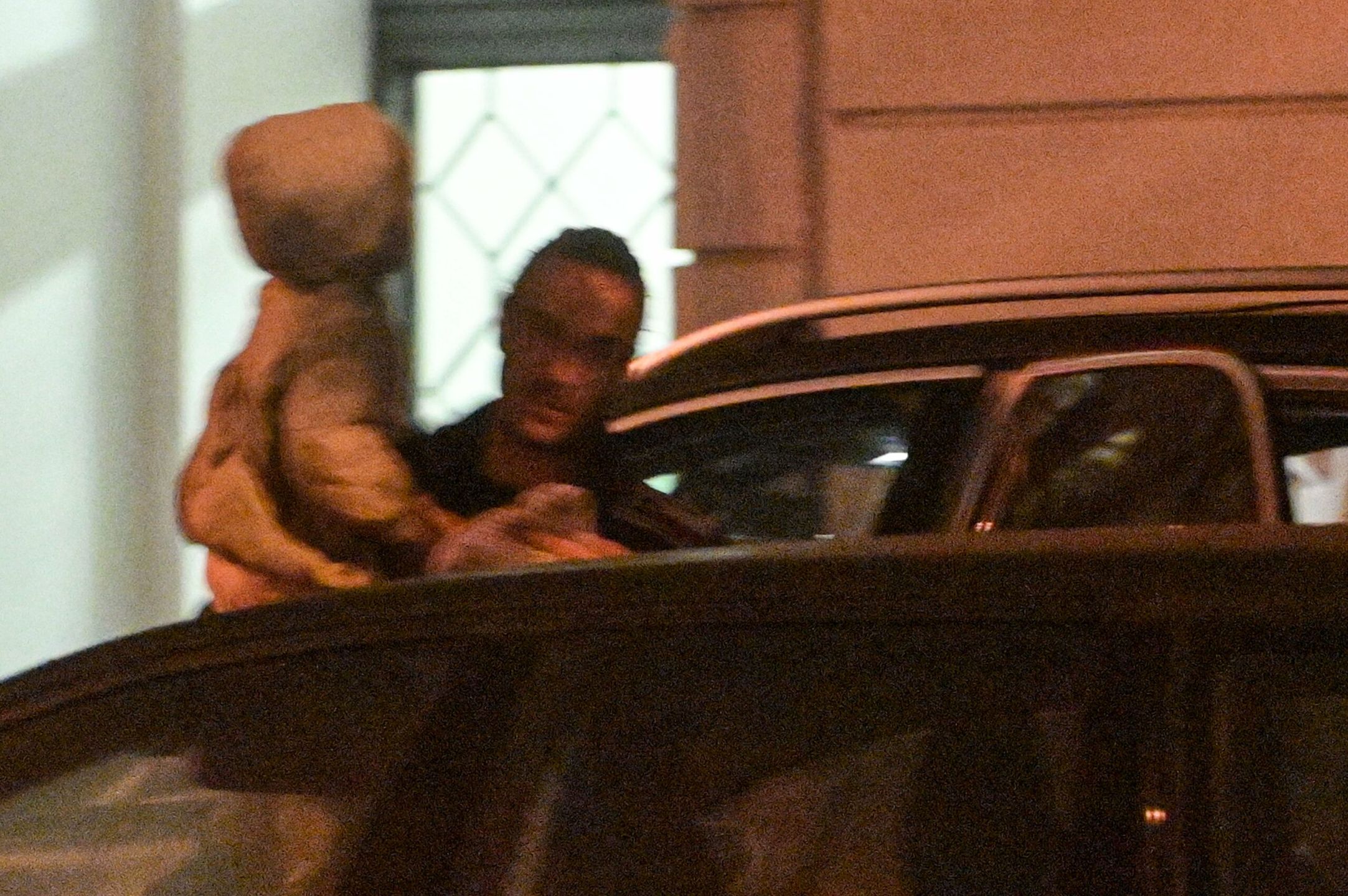 Kasia Warnke i Piotr Stramowski z dzieckiem - zdjęcia paparazzi