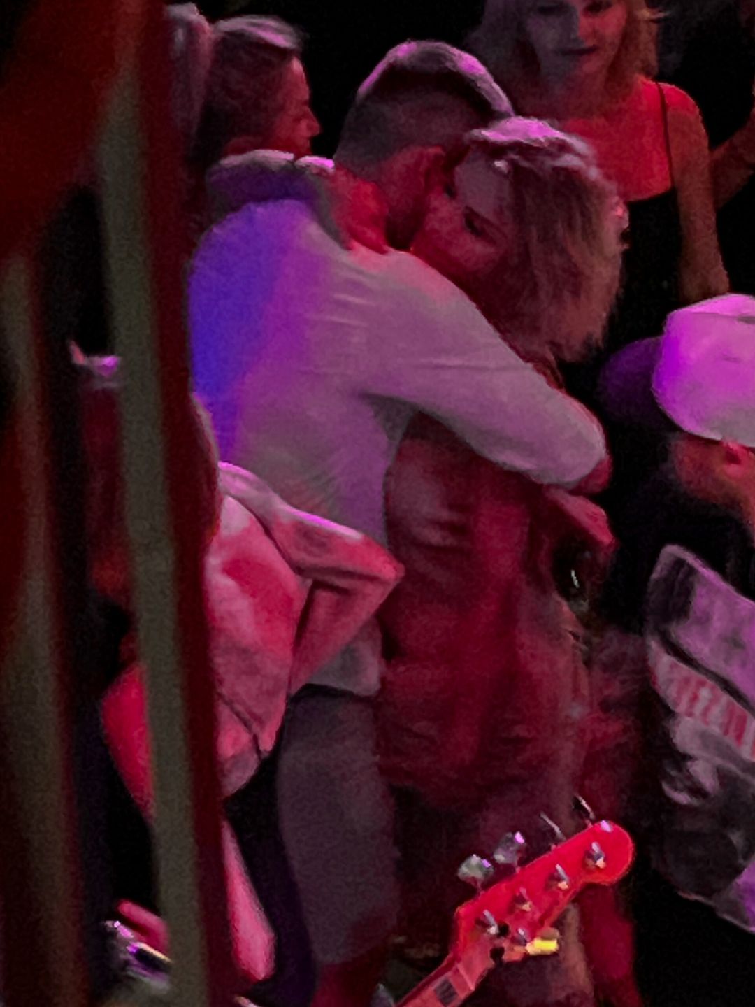 Joanna Racewicz w klubie z partnerem
